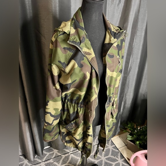 Streetwear society Army green jacket size Large - Picture 3 of 5